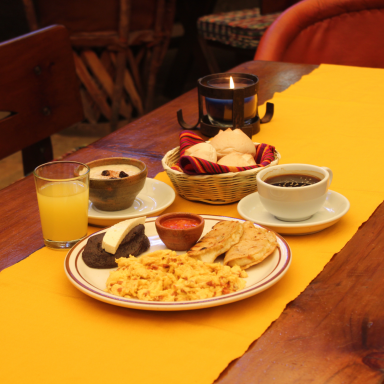 Hacienda Real 4-768x768 Desayunos en Hacienda Real – Ahora en Majadas y Zona 14  